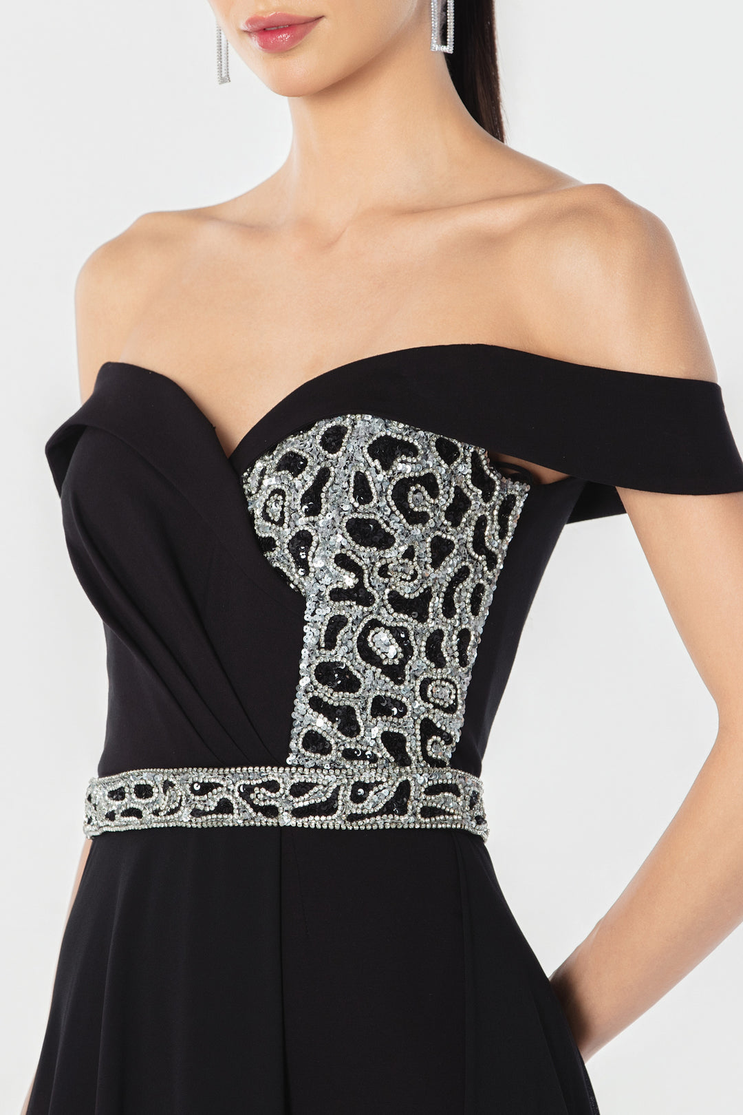 אוברול ערב מנומר חגורה